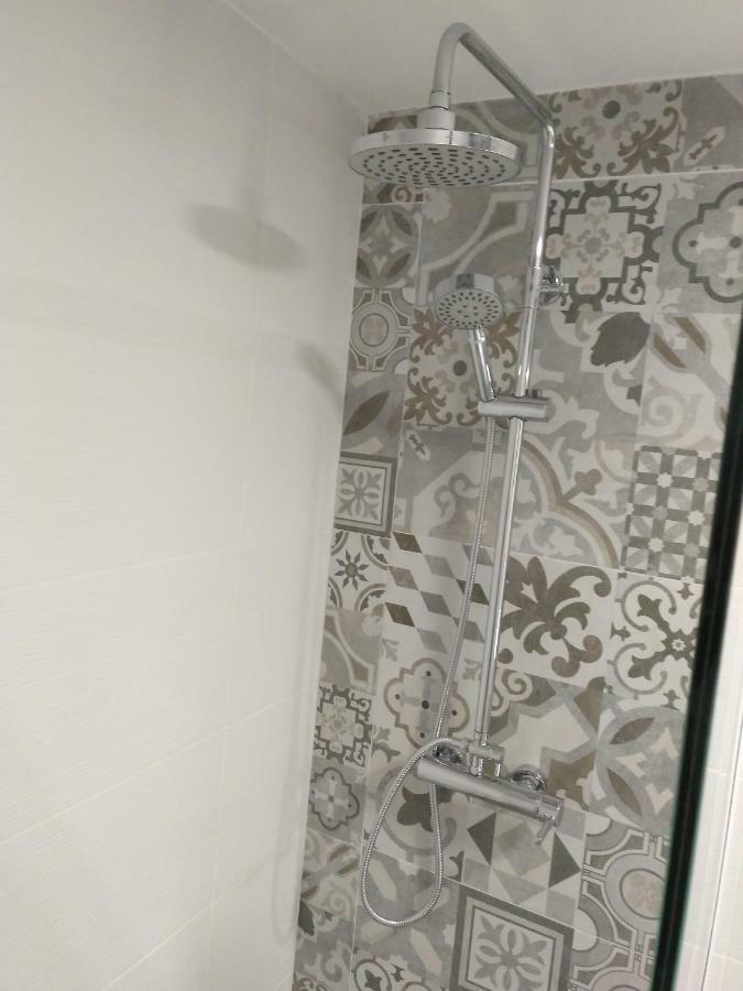 Apartamento Chapaprieta 1 ตอร์เรเวียคา ภายนอก รูปภาพ